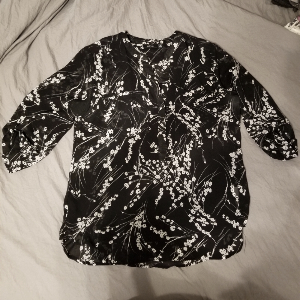 Women's Floral Shirt